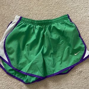 Nike Girls Green Dry Fit Shorts Size Large
